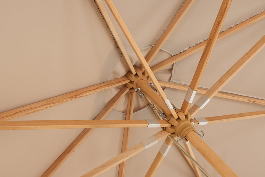 Naxos Parasol 