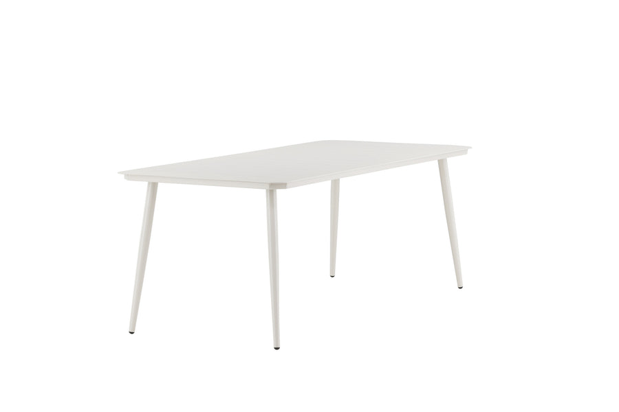 Lina Tafel 