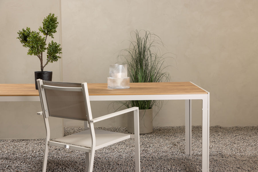 Break Eettafel 