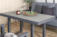 Barcelona zithoek met salontafel