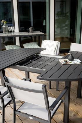 Marbella Ronde Eetgroep met Copacabana stoelen 