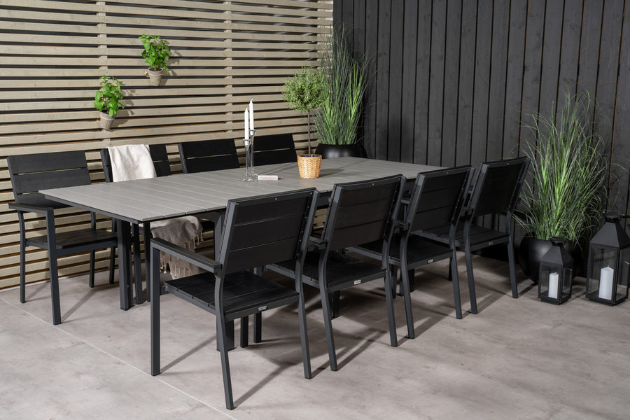 De eettafel Levels met de stoelen Levels 