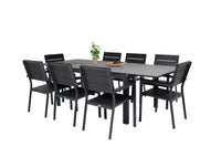 De eettafel Levels met de stoelen Levels 