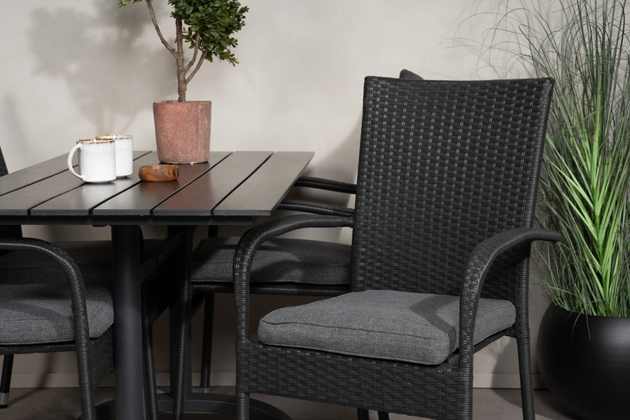 Eetgroep Denver met de stoelen Anna 