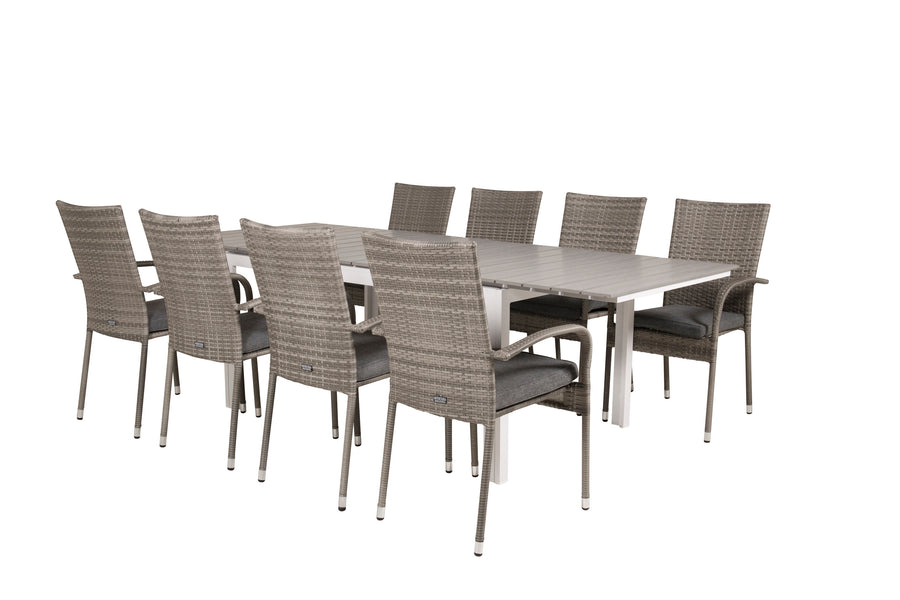 Eetgroep Levels met de stoelen Anna 