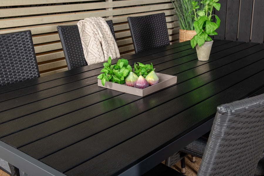 Eetgroep Break met de stoelen Anna 