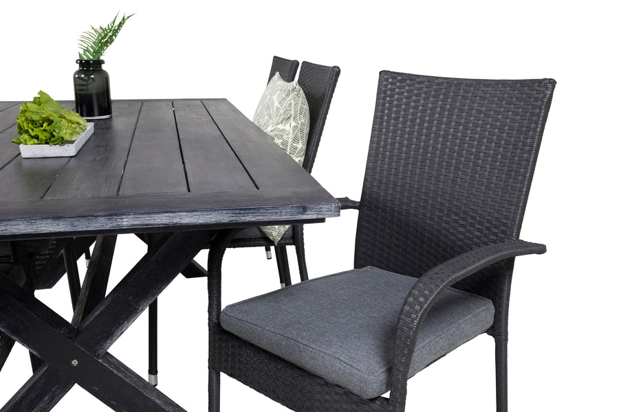 Eetgroep Rives met de stoelen Anna 