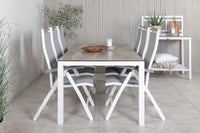 Eetgroep Llama met de stoelen Albany 