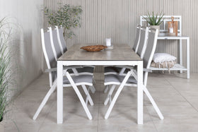 Eetgroep Llama met de stoelen Albany 