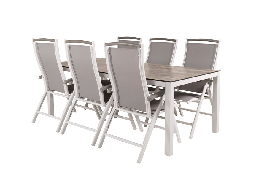 Eetgroep Llama met de stoelen Albany 