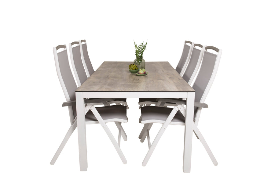 Eetgroep Llama met de stoelen Albany 