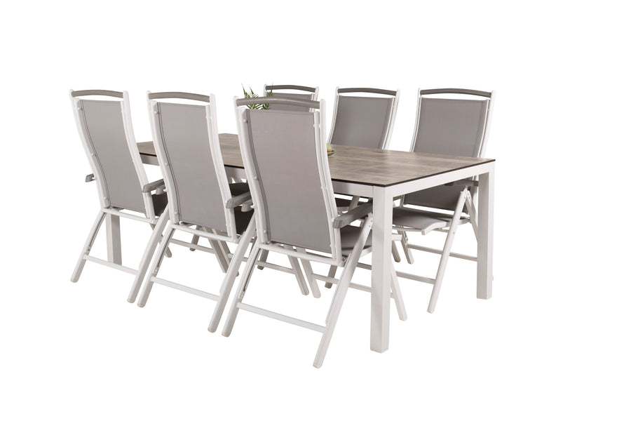 Eetgroep Llama met de stoelen Albany 