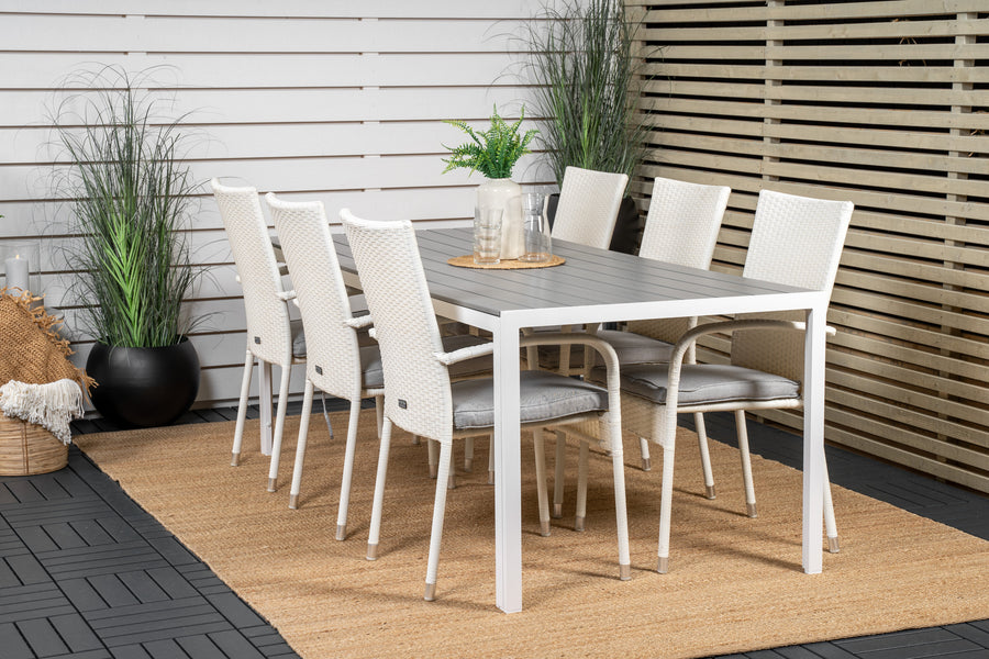 Eetgroep Break met de stoelen Anna 