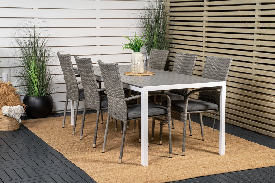 Eetgroep Break met de stoelen Anna 