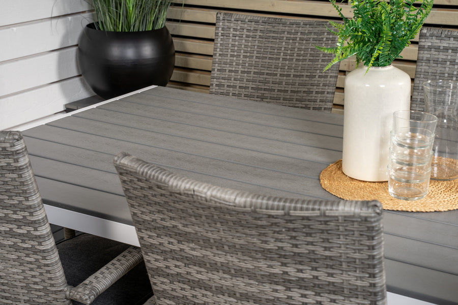 Eetgroep Break met de stoelen Anna 
