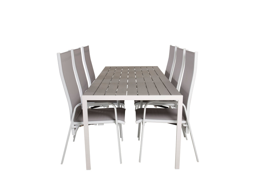 Eetgroep Break met de stoelen Copacabana 