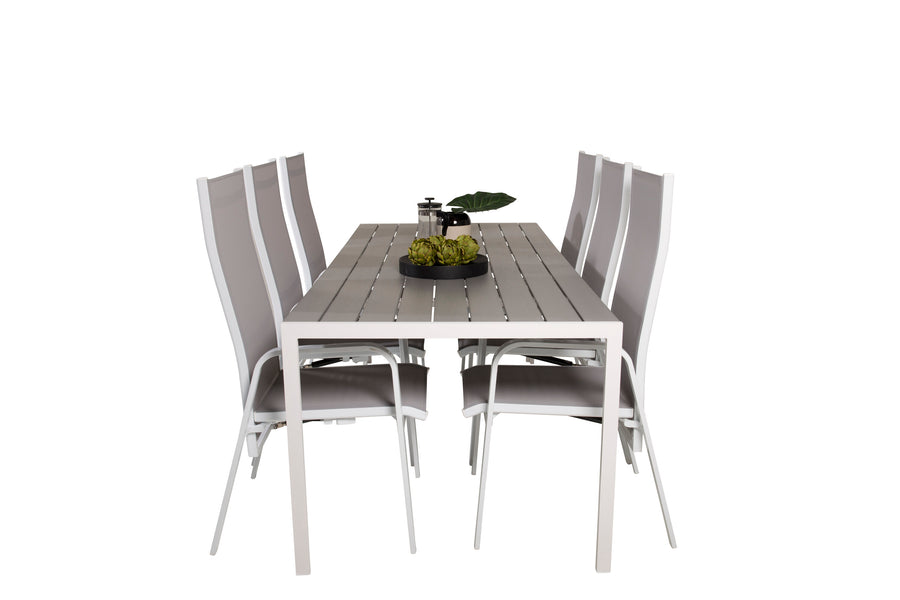 Eetgroep Break met de stoelen Copacabana 