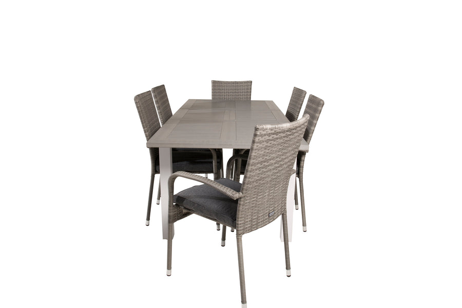 Eetgroep Albany met de stoelen Anna 