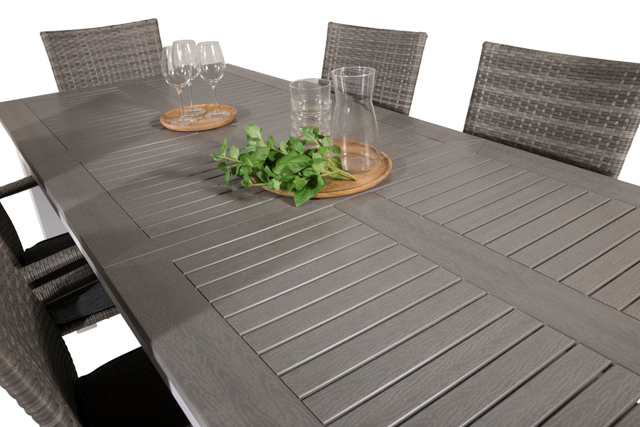 Eetgroep Albany met de stoelen Anna 
