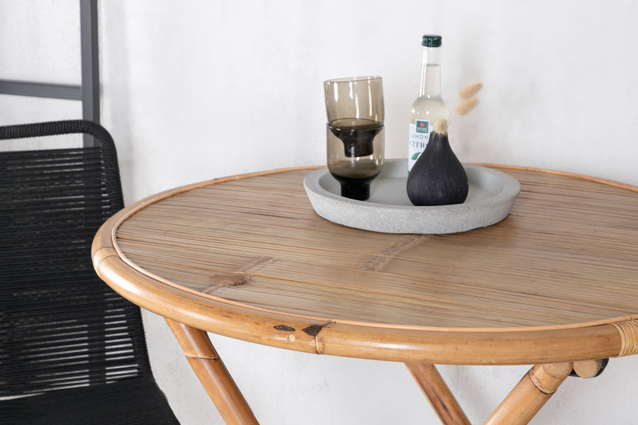 Eetgroep Cane met de stoelen Lindos 