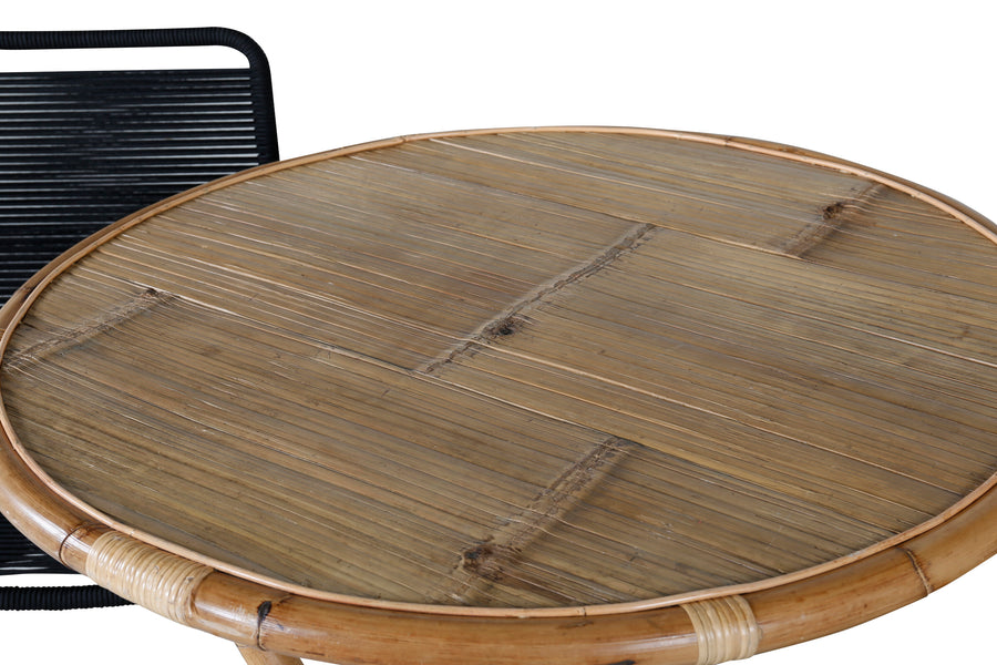 Eetgroep Cane met de stoelen Lindos 