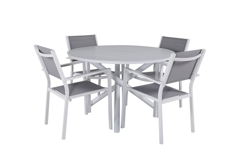 Eetgroep Alma met de stoelen Copacabana 