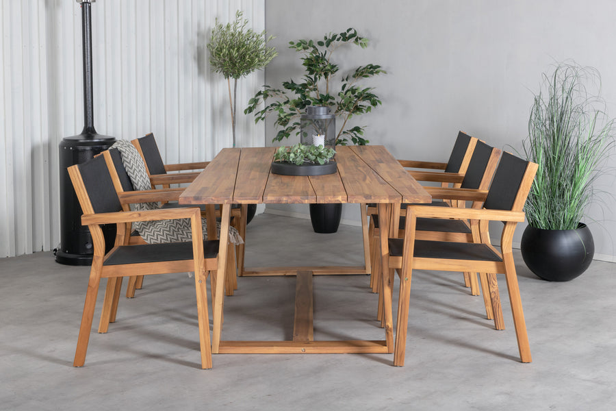 Eetgroep Plankton met de stoelen Venice 