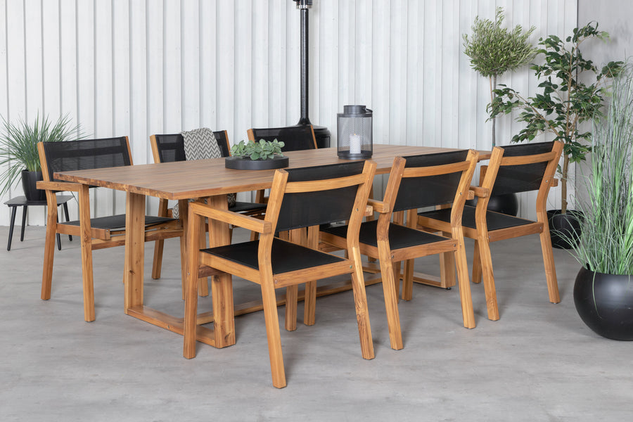 Eetgroep Plankton met de stoelen Venice 