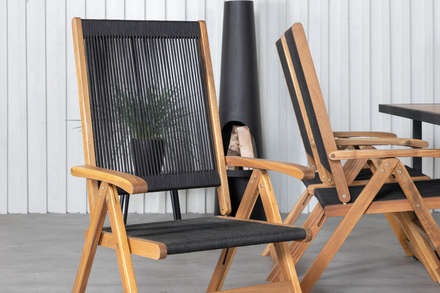 Eetgroep Khung met de stoelen Little John 