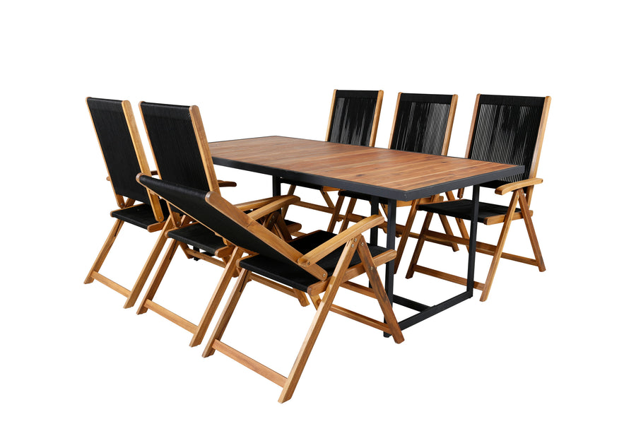 Eetgroep Khung met de stoelen Little John 