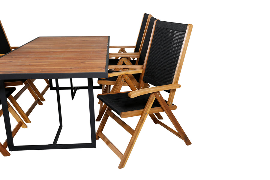 Eetgroep Khung met de stoelen Little John 