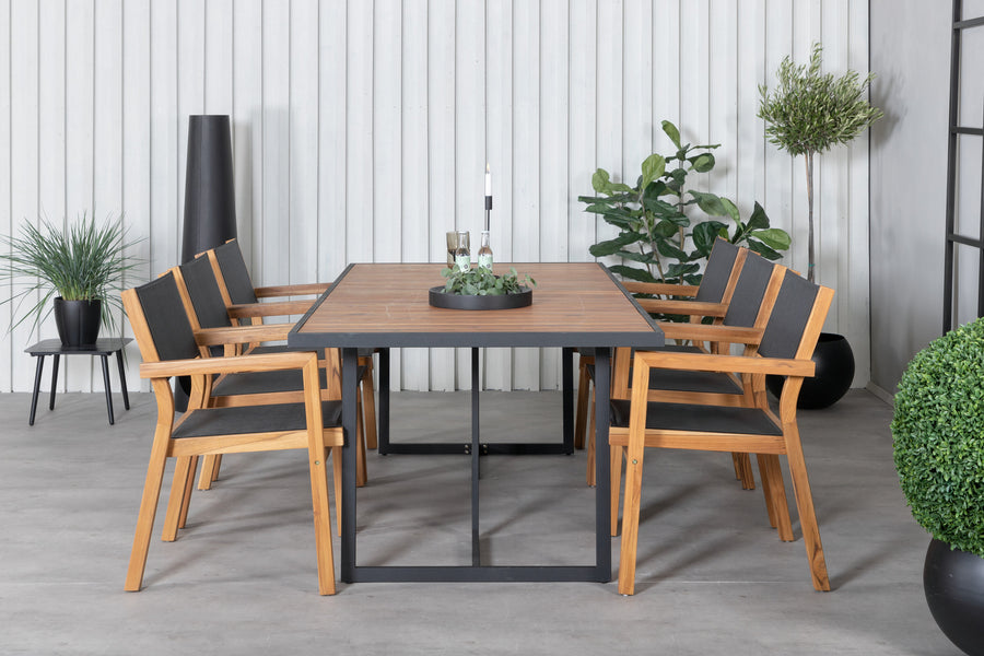 Eetgroep Khung met de stoelen Venice 