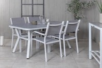 Eetgroep Virya met de stoelen Copacabana 