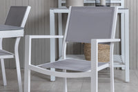 Eetgroep Virya met de stoelen Copacabana 