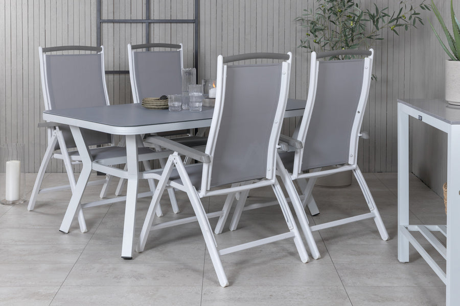 Eetgroep Virya met de stoelen Albany 
