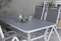 Eetgroep Virya met de stoelen Albany 