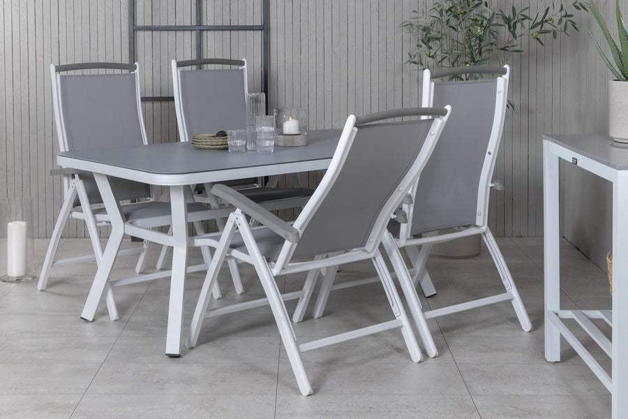 Eetgroep Virya met de stoelen Albany 