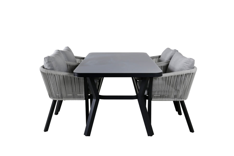 Eetgroep Virya met de stoelen Virya 