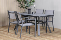 Eetgroep Virya met de stoelen Copacabana 