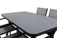 Eetgroep Virya met de stoelen Copacabana 