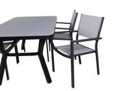 Eetgroep Virya met de stoelen Copacabana 
