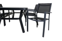 Eetgroep Virya met de stoelen Copacabana 