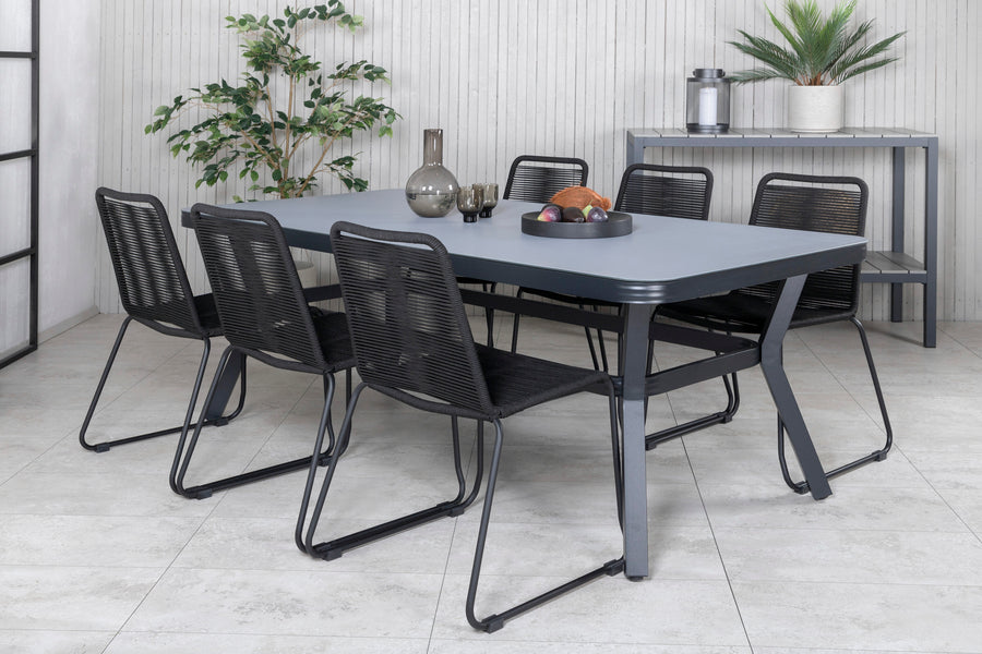 Eetgroep Virya met de stoelen Lindos 