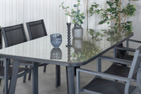 Eetgroep Paola met de stoelen Copacabana 