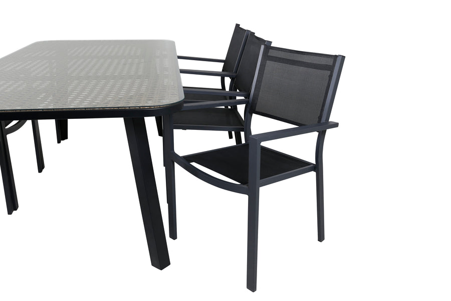 Eetgroep Paola met de stoelen Copacabana 