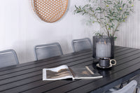 Eetgroep Break met de stoelen Lindos 