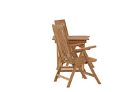 Eetgroep Ghana met de stoelen Kenya 
