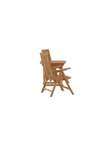 Eetgroep Ghana met de stoelen Kenya 