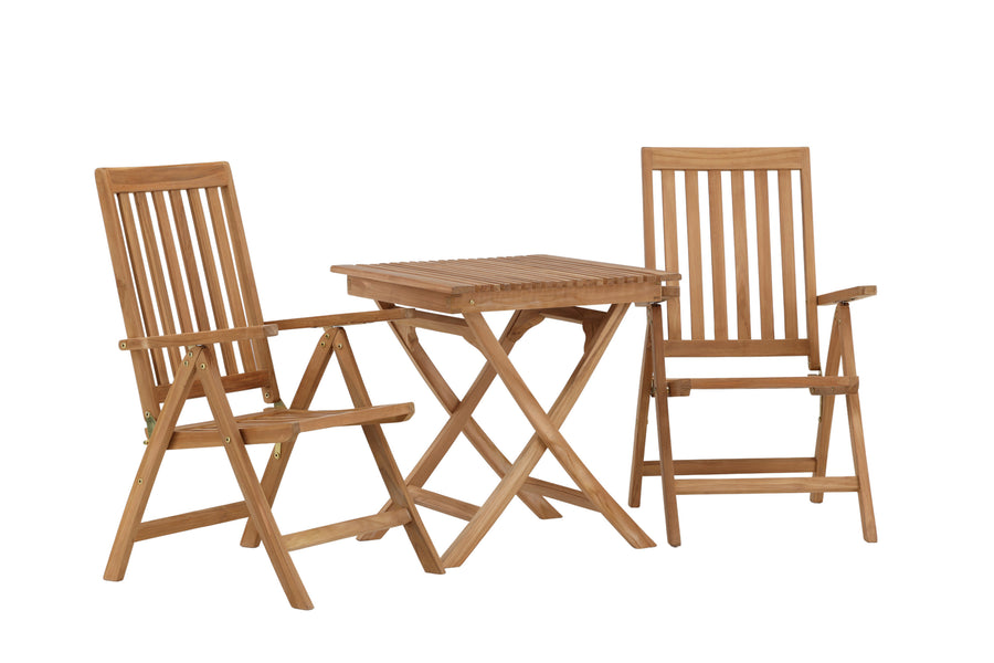 Eetgroep Ghana met de stoelen Kenya 