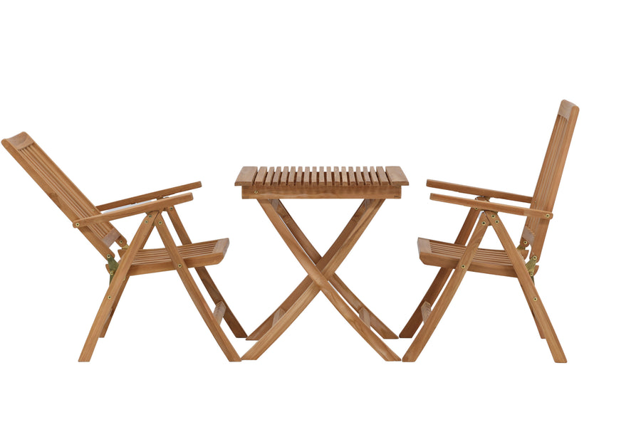 Eetgroep Ghana met de stoelen Kenya 